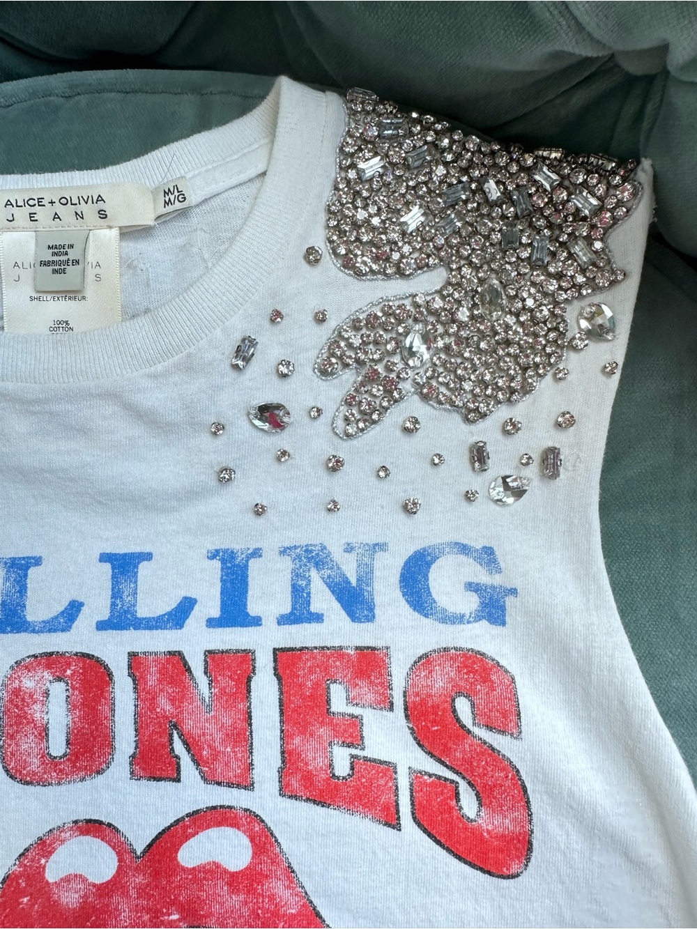Alice + Olivia White Rolling Stones Graphic Crop Top with Red & Blue Accents - Picture 5 of 9